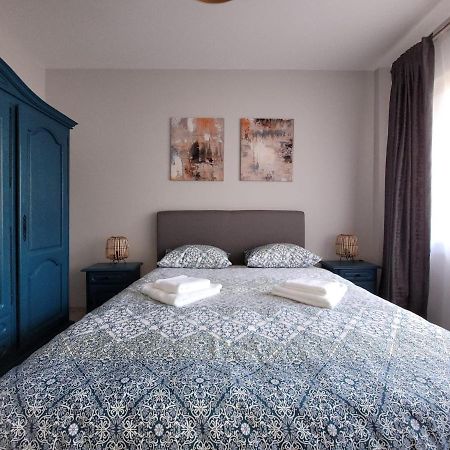 Lovely Apartment Near City Center Cluj-Napoca Eksteriør billede